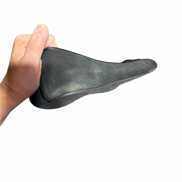 UGG Australia Alloway black suede flats with a sheepskin insole, size 12 - Picture 5 of 5